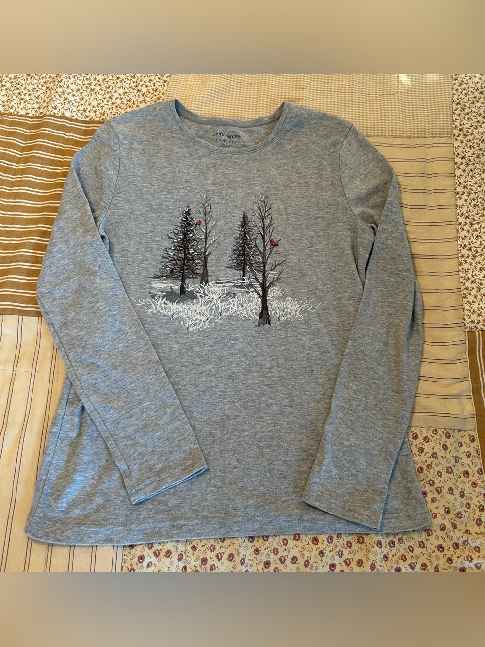 Croft and barrow red bird gray long sleeve size small